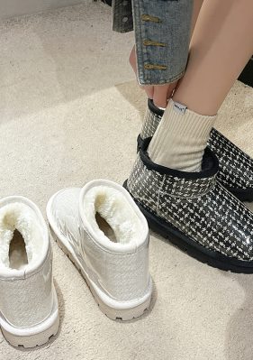 女靴子靴子韩版潮时尚保暖防滑圆头