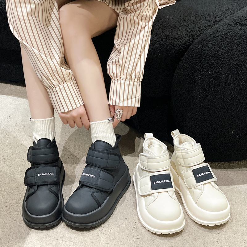 女靴子靴子韩版潮时尚保暖防滑短靴圆头